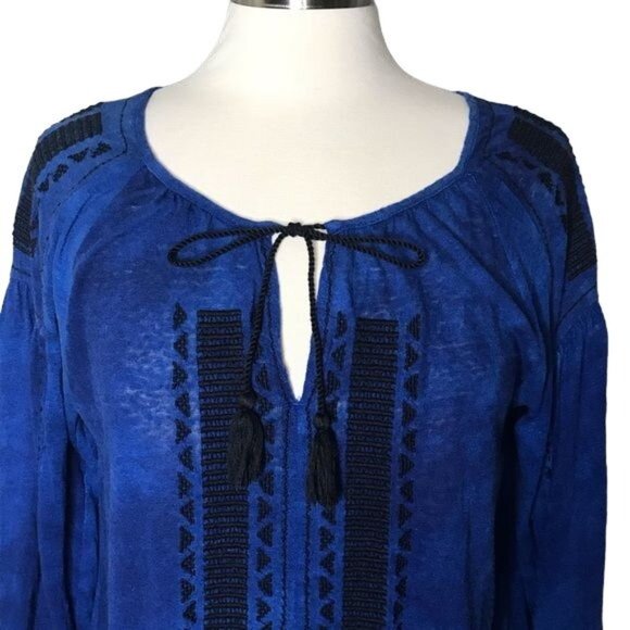 Lucky Brand L embroidered blue top - Picture 5 of 7